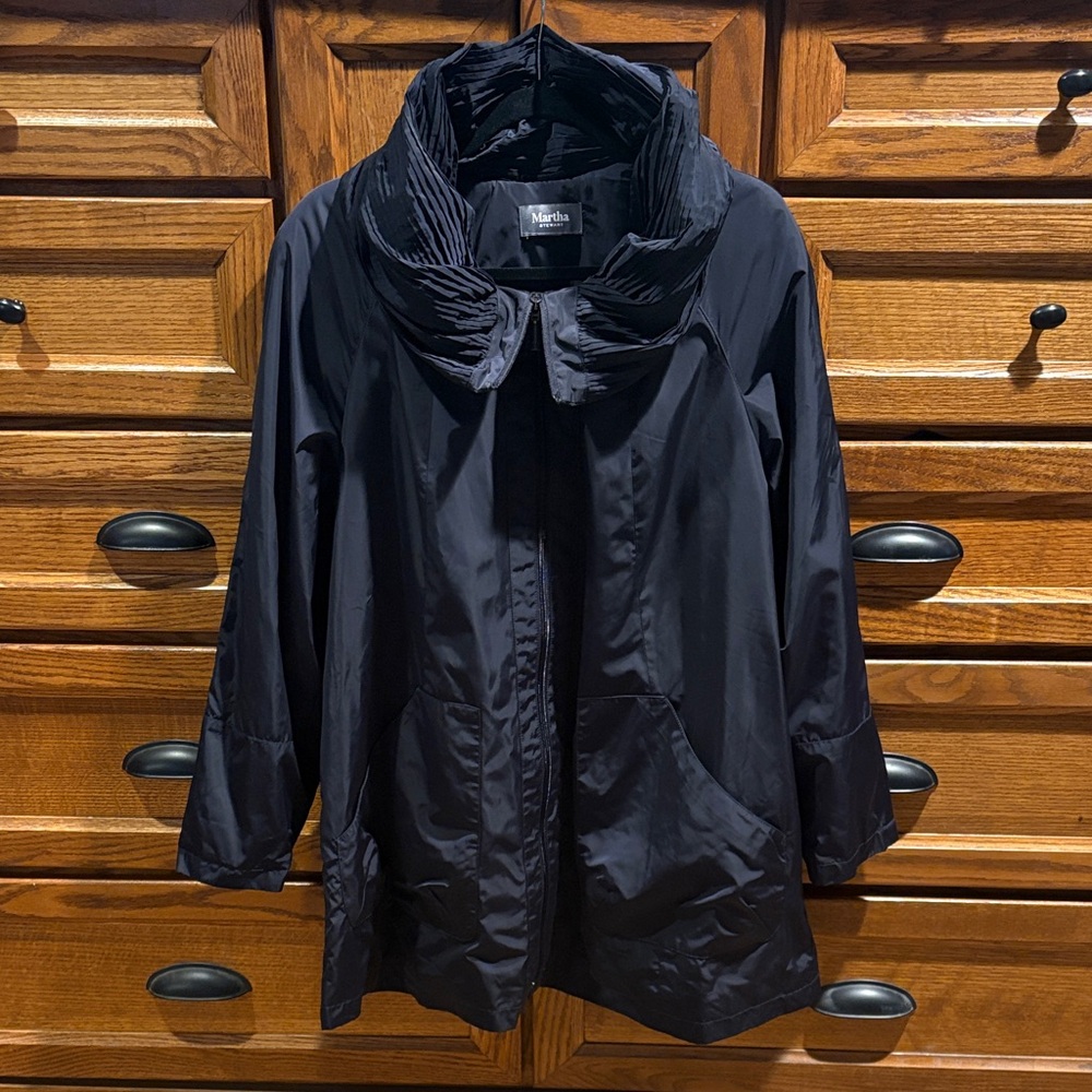 Martha Stewart Navy Trench Coat S